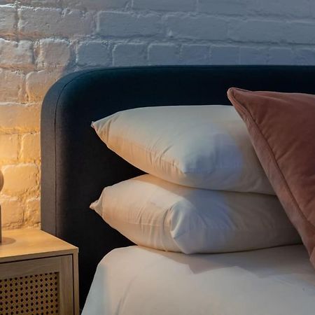 Hereford - Clifton Villa - Beautifully Presented House Located A Short Walk From City Centre - Sleeps 6 Guests - Perfect For Exploring Hereford - Hosted By Rentmyhouse Екстер'єр фото