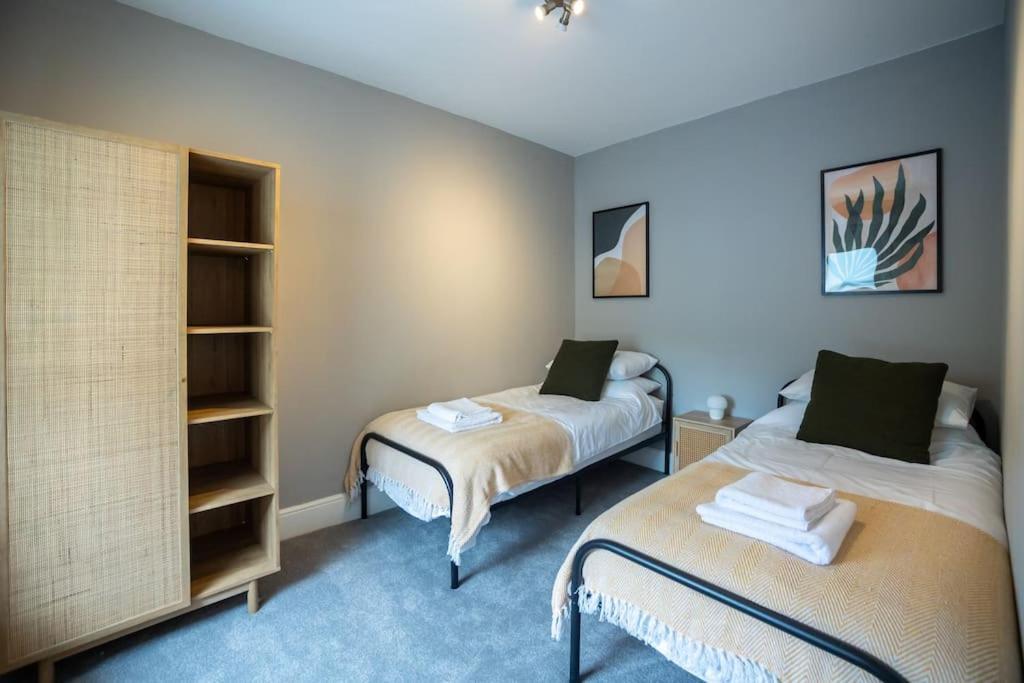 Hereford - Clifton Villa - Beautifully Presented House Located A Short Walk From City Centre - Sleeps 6 Guests - Perfect For Exploring Hereford - Hosted By Rentmyhouse Екстер'єр фото
