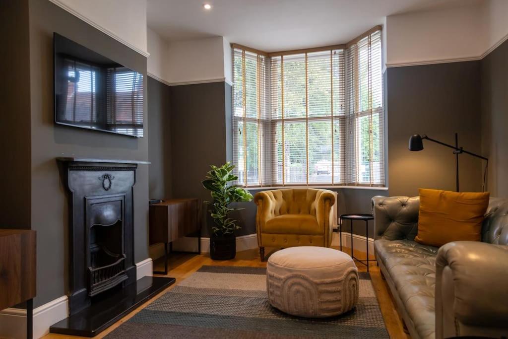 Hereford - Clifton Villa - Beautifully Presented House Located A Short Walk From City Centre - Sleeps 6 Guests - Perfect For Exploring Hereford - Hosted By Rentmyhouse Екстер'єр фото